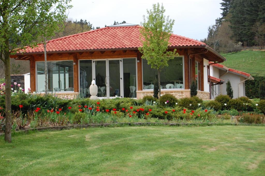 Amalurra Hotel Laiseca Bagian luar foto